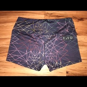 Fleo Shorts